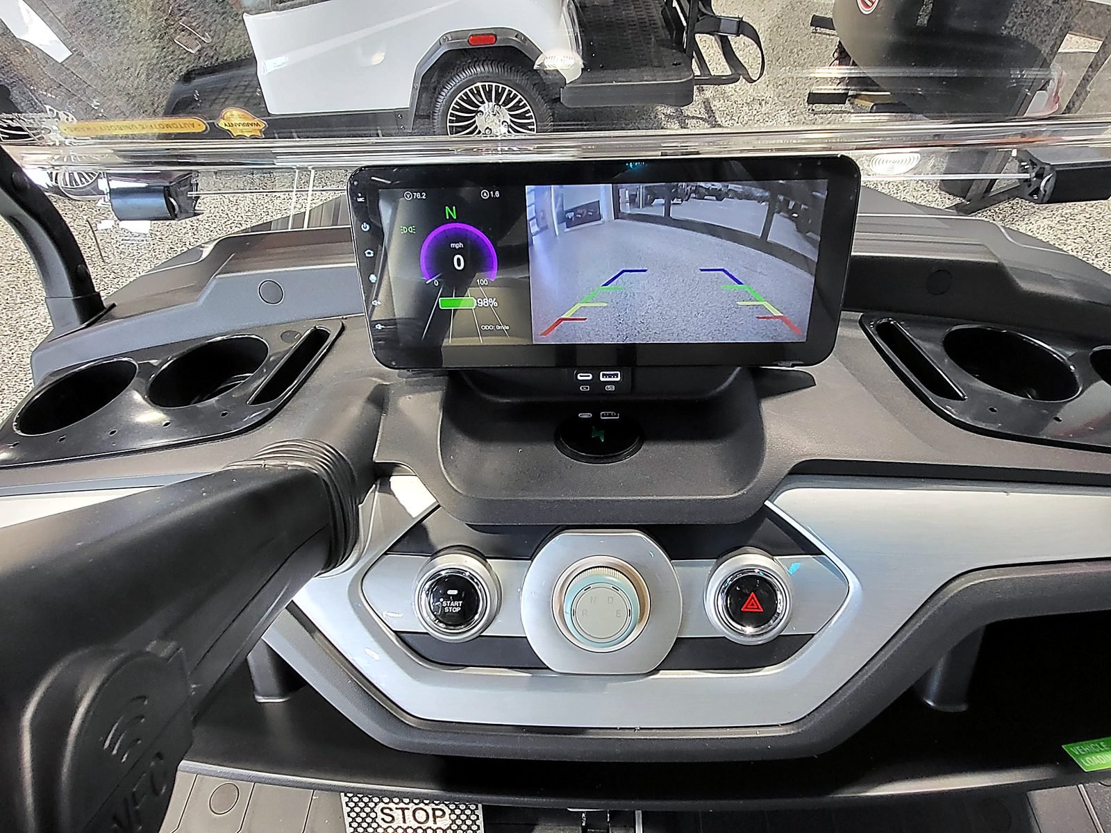 DACH APOLLO LITHIUM GOLF CART GEN. 2 (4) FACING FORWARD
