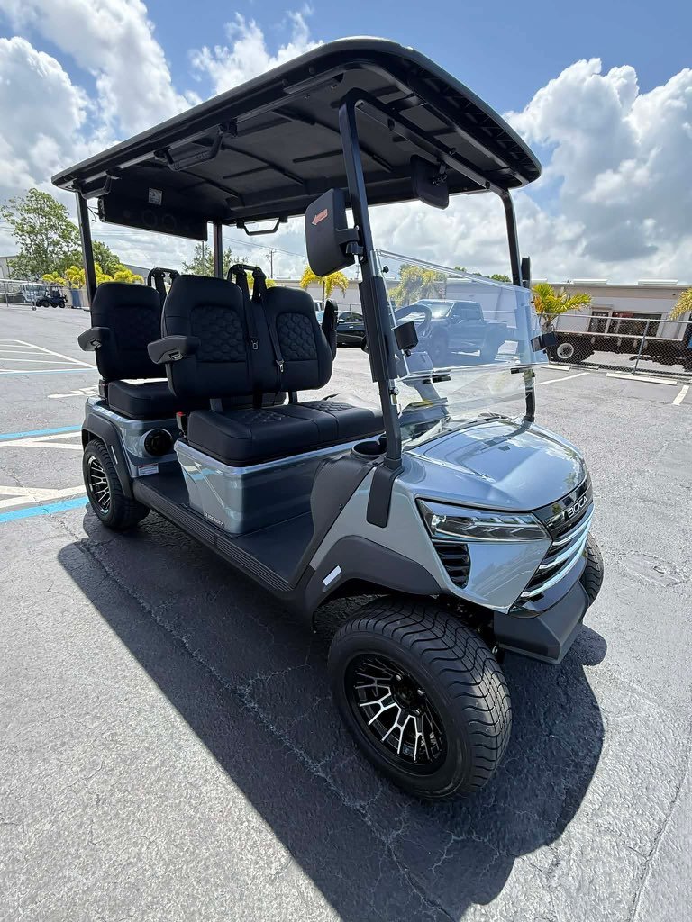 BOCA EV LITHIUM GOLF CART (Purebred Lowered)