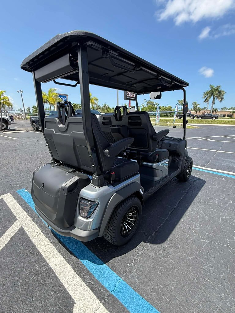 BOCA EV LITHIUM GOLF CART (Purebred Lowered)