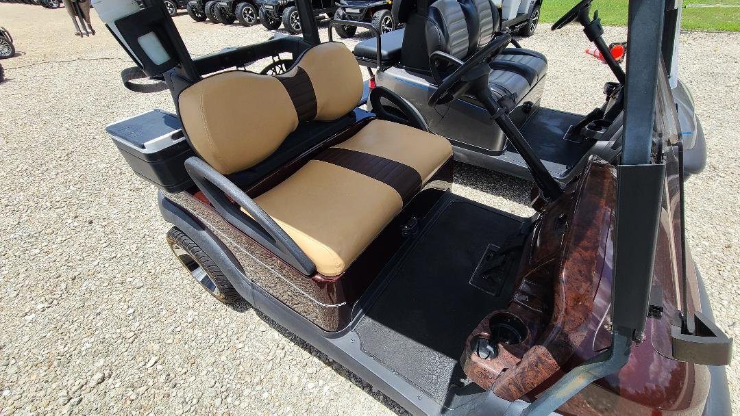 2010 CLUB CAR PRECEDENT WITH NEW BATTERIES $3495