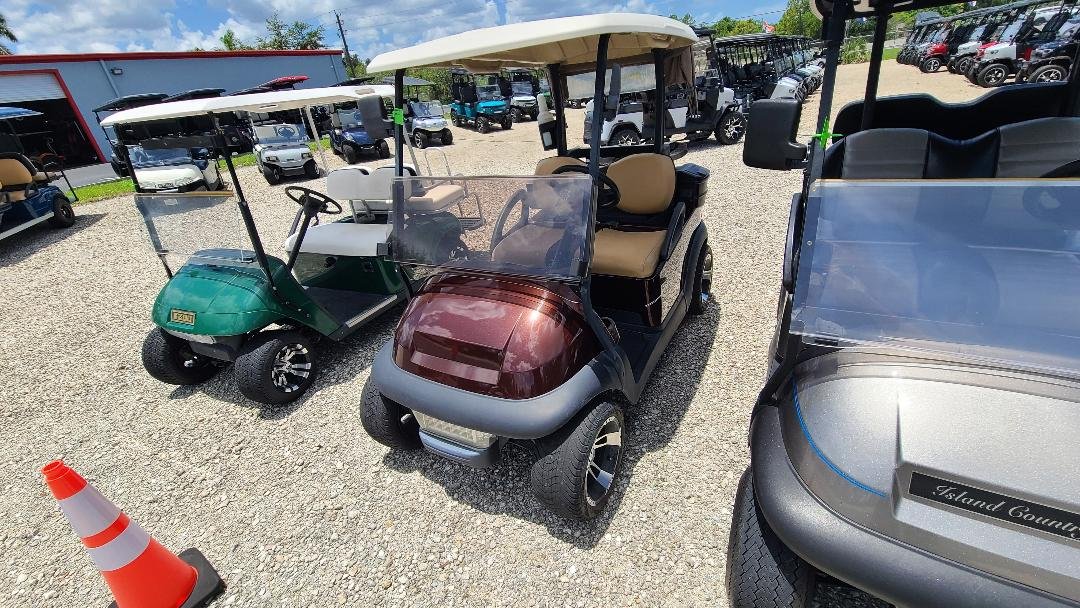 2010 CLUB CAR PRECEDENT WITH NEW BATTERIES $3495