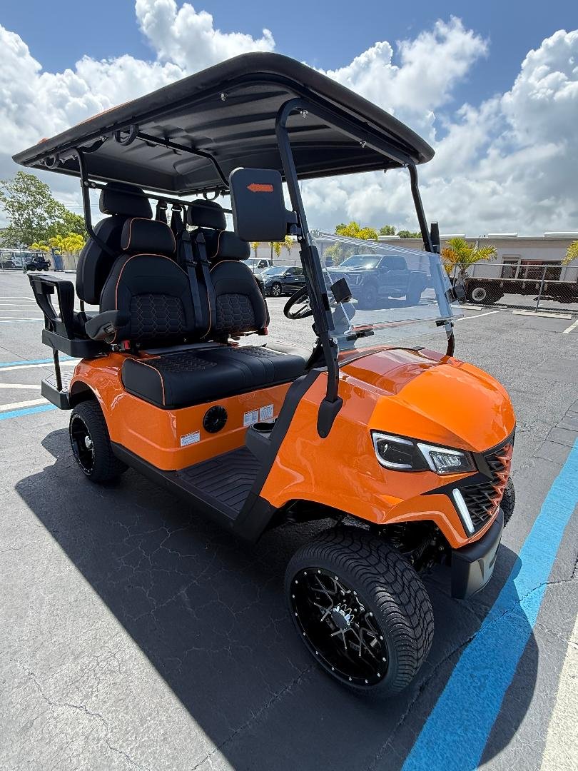BOCA EV LITHIUM GOLF CART (Colt Lowered)