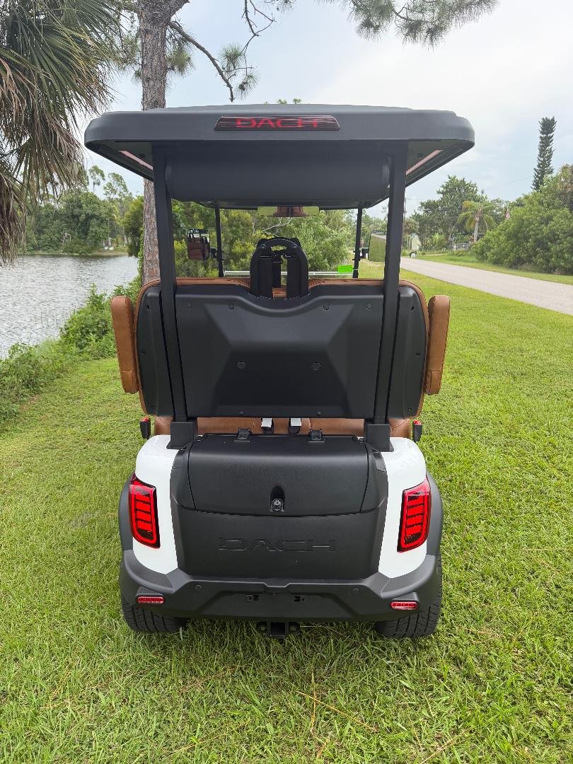 DACH APOLLO GEN2 LITHIUM GOLF CART (4) FACING FORWARD (WHITE)